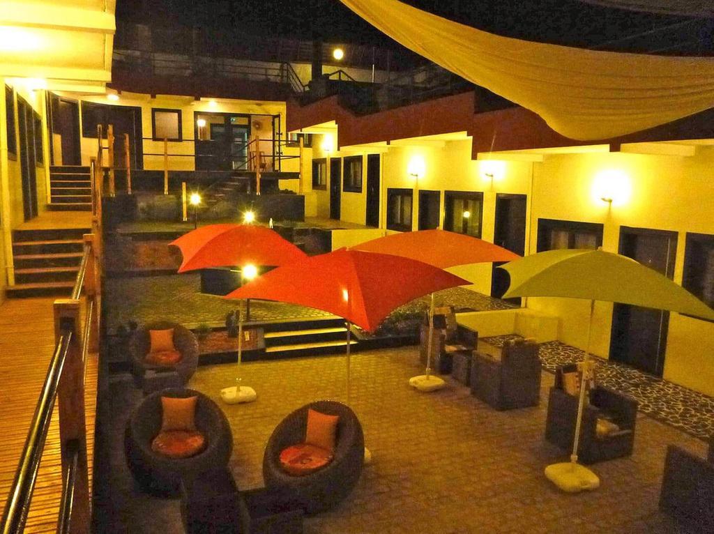 Detente Hotel Abidjan Eksteriør billede